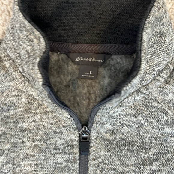 Eddie Bauer men’s SZ SM 1/4 zip fleece pullover. Grey taupe cream.Excellent cond - Picture 3 of 12